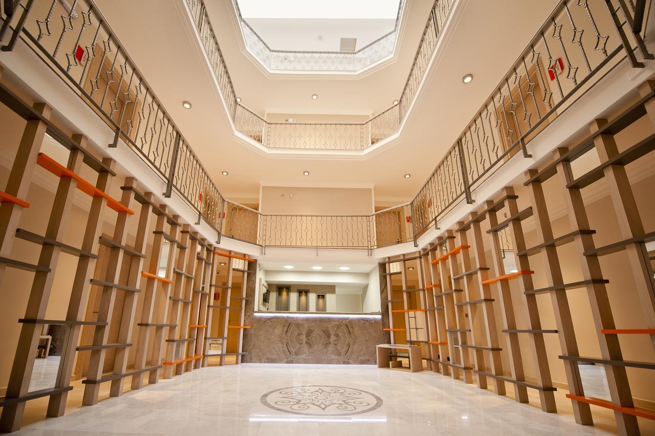 Altinyunus Atrium Apart Otel المظهر الخارجي الصورة